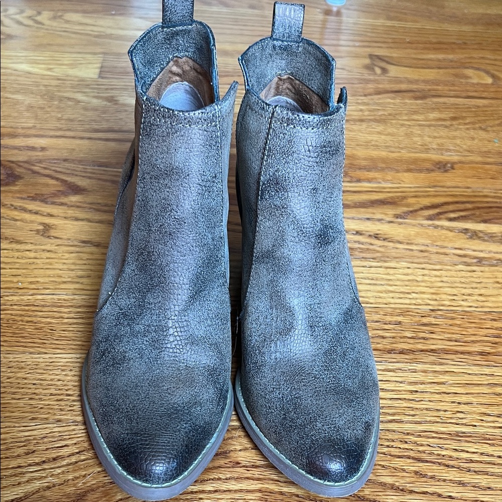Elegant Women's Brown Ankle Boots Booties Coastalcowgirl